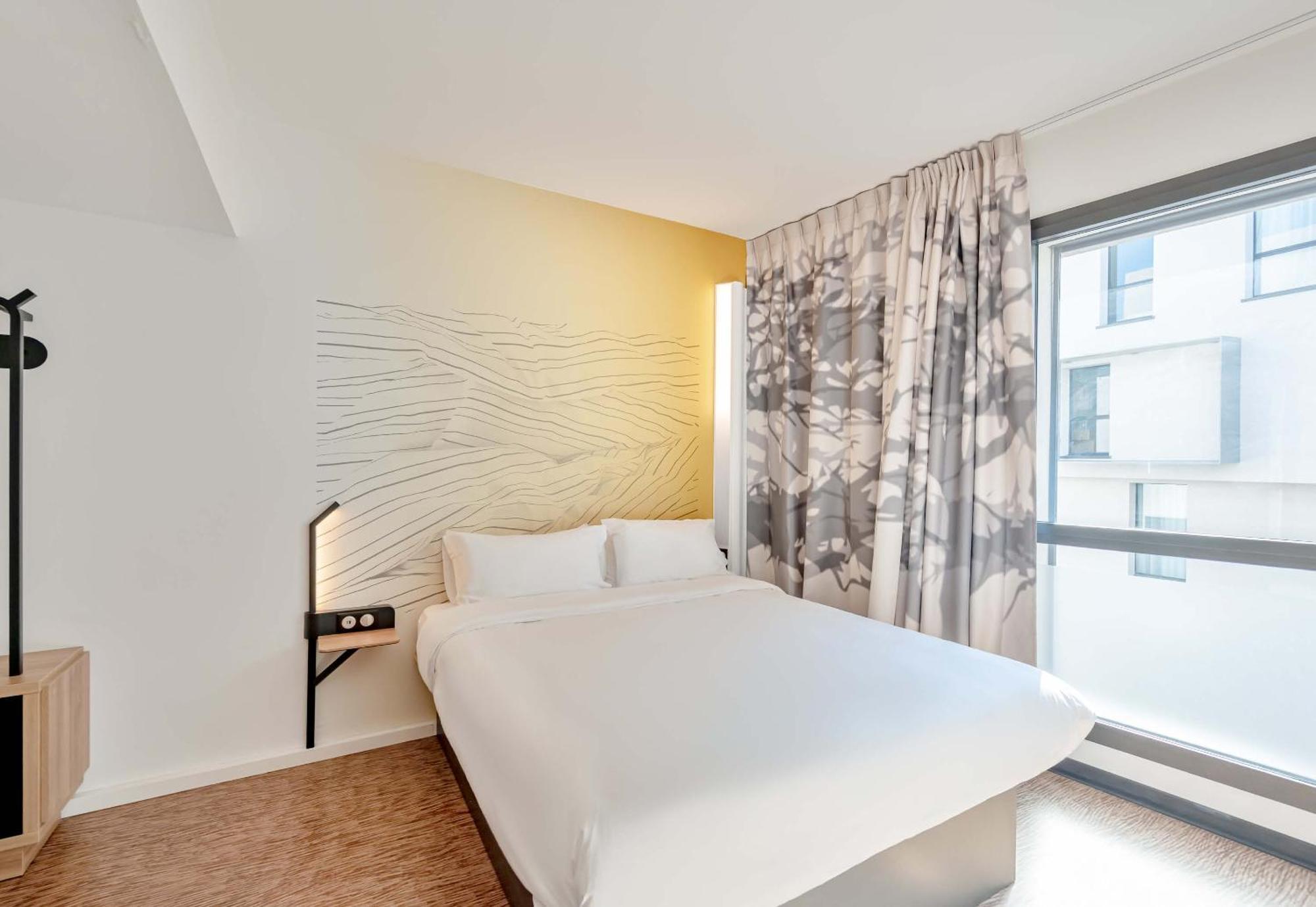 B&B Hotel Toulon Centre Gare Exterior foto